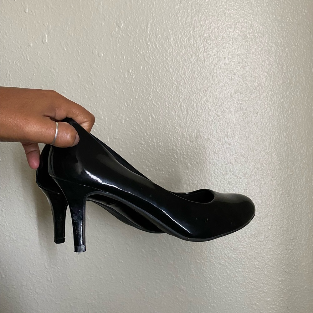 Black heels